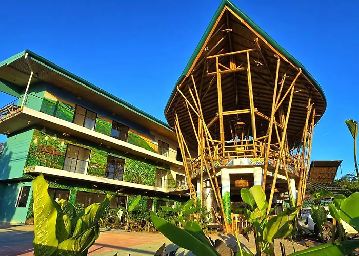 Bonding Coffee Roaster Cafe & Hotel