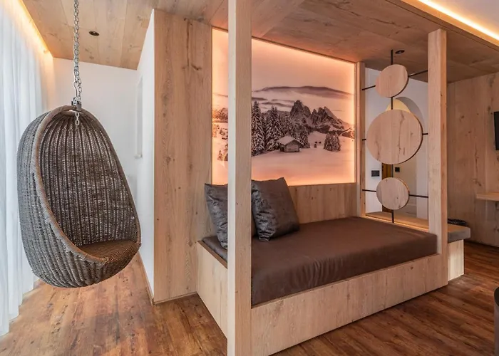Hotel Interski Santa Cristina Val Gardena