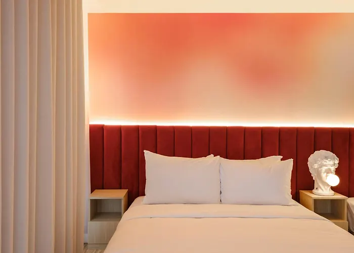 Rose - Hôtel Invisible