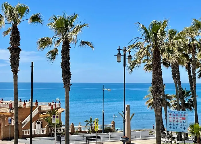 ALOJAMIENTO TORROX PLAYA Centro de Ocio y Tiempo Libre