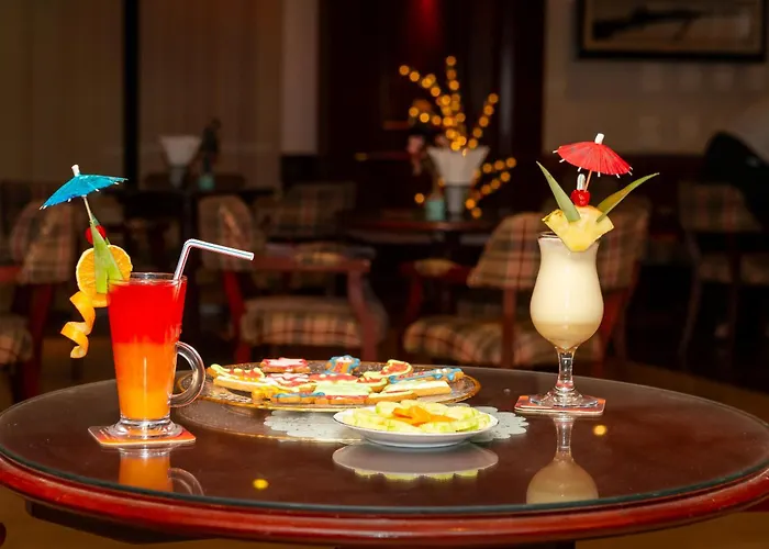 Falaj Daris Hotel