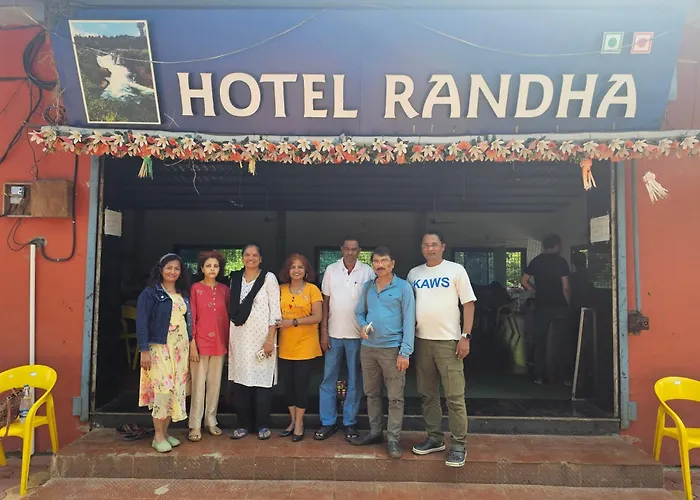 Hotel Randha And Lodging