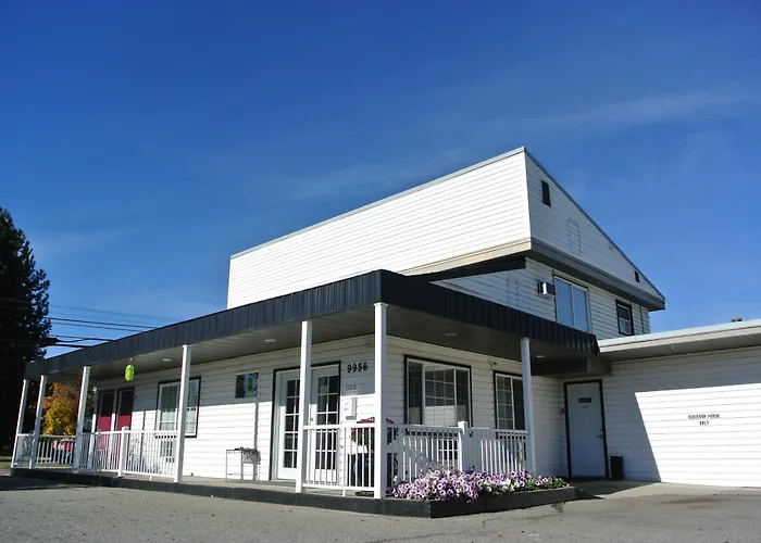 Silver Lakes Inn