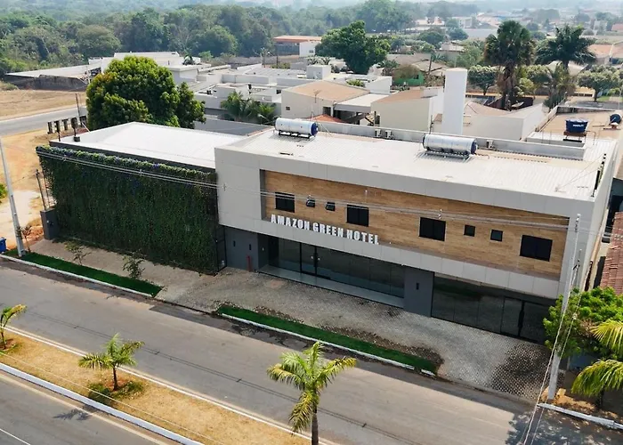 Amazon Green Hotel
