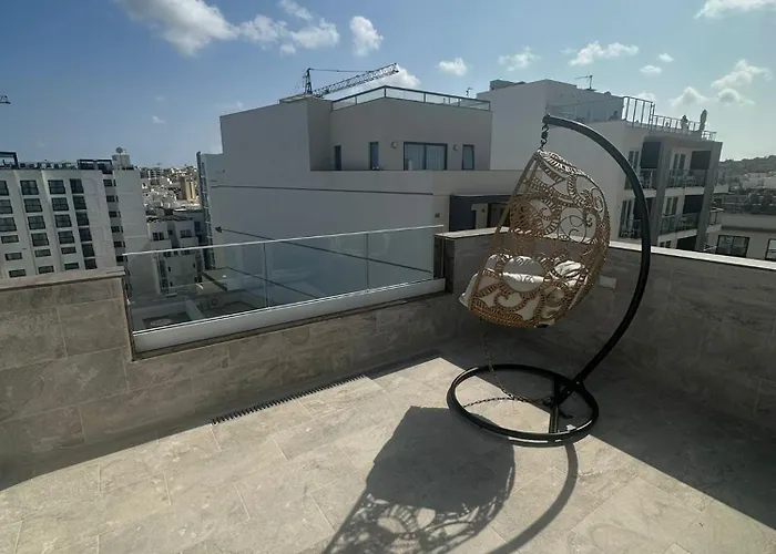 Balcony Studios