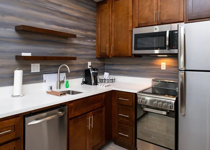 Residence Inn Visalia