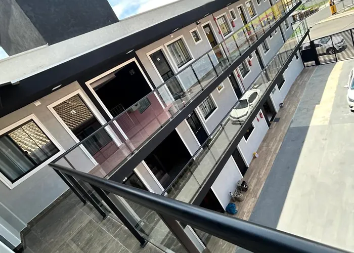 Hotel Aris