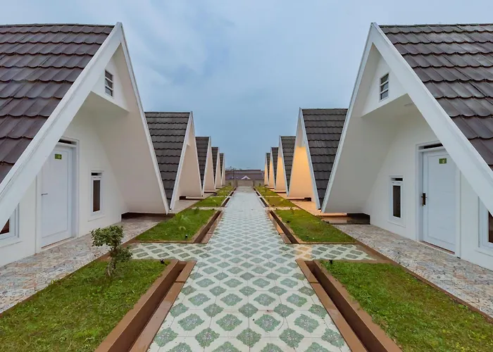 Reddoorz Syariah Plus Near Sukabumi Station