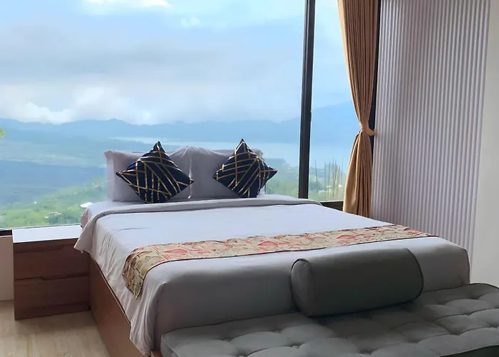 Devanora Hotel & Resto
