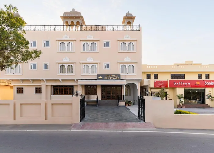 Hotel The Royal Courtyard Udaipur