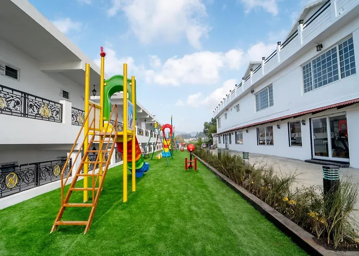 Treebo Skydale Premium Suites, 1500 Mtrs From Ooty Lake