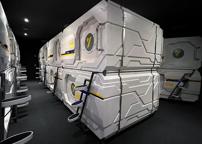 The Yellow Capsule Cancun Close To Airport