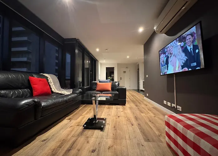 Aura On Flinders Serviced Apartments Melburne