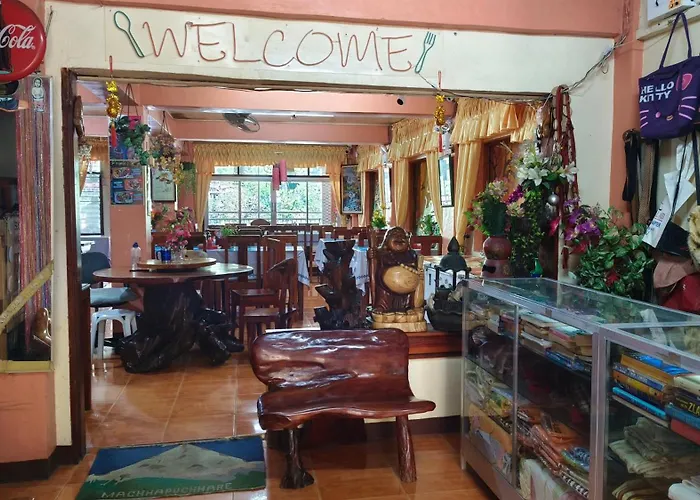 People'S Lodge And Restaurant
