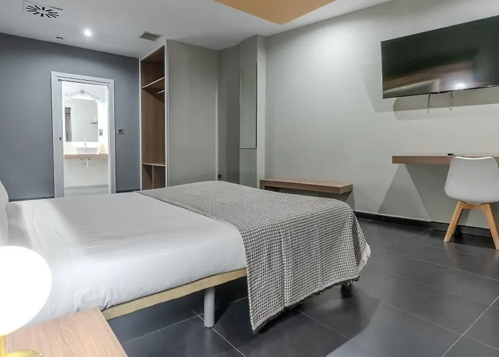 Hotel Barrio Humedo By Gaiarooms