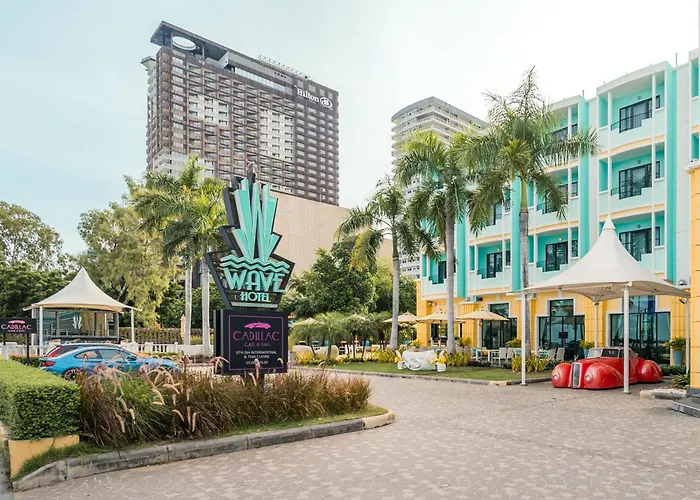 Wave Hotel Pattaya