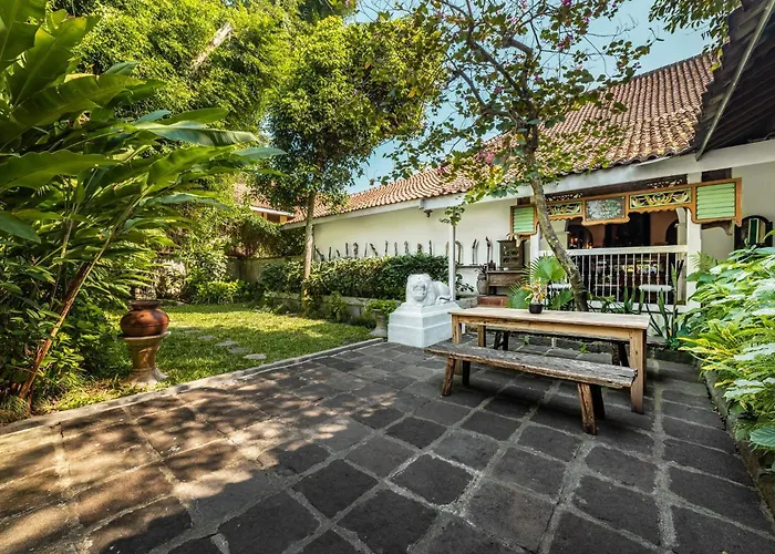 Hotel Tugu Blitar