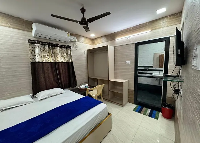 Hotel Vallabha Residency