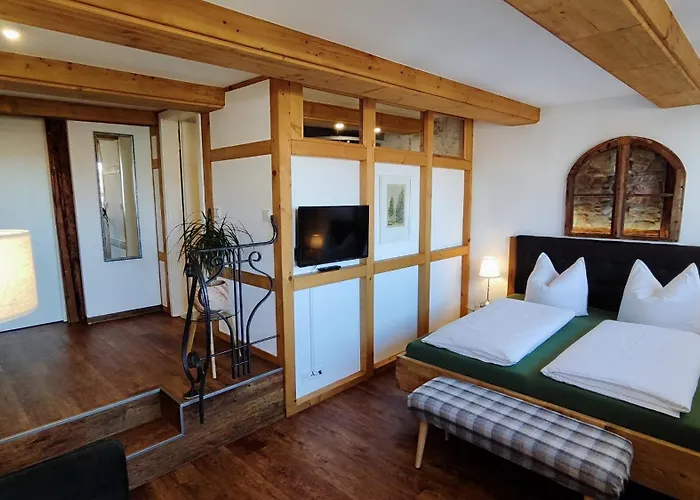 Traditions - Hotel "Zur Tanne"