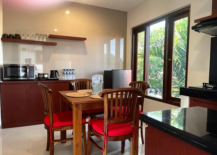 Kayu Sugih Palace Sanur 
