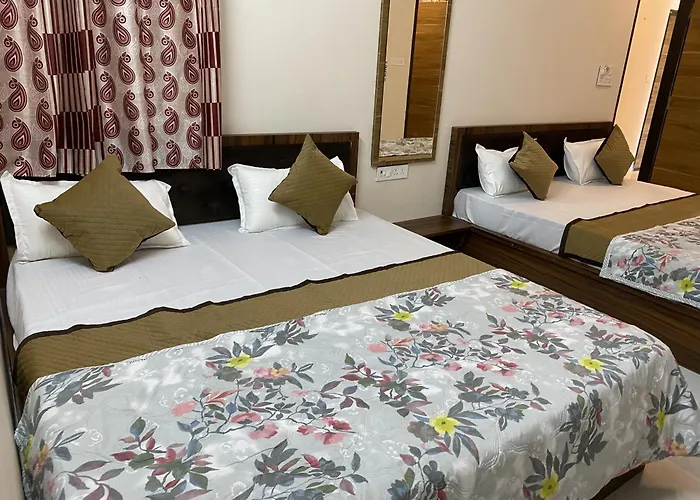 Hotel Banshi Wala - Best Hotel In Khatu Shyam Ji Near Khatu Shyam Ji Tample