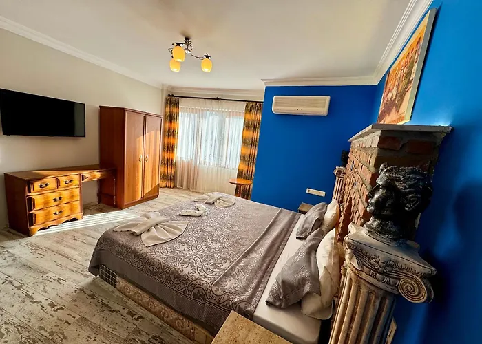 Rebetika Hotel & Bistro
