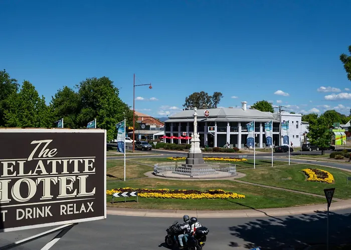 Delatite Hotel