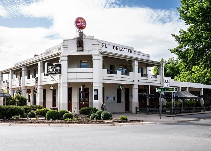Delatite Hotel
