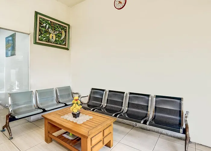 Oyo 91361 Benlin D'Kost Syariah