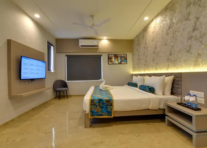 Iris Beacon Hotel