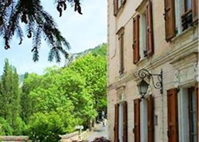 Hôtel Doussière - Restaurant l'Alicanta