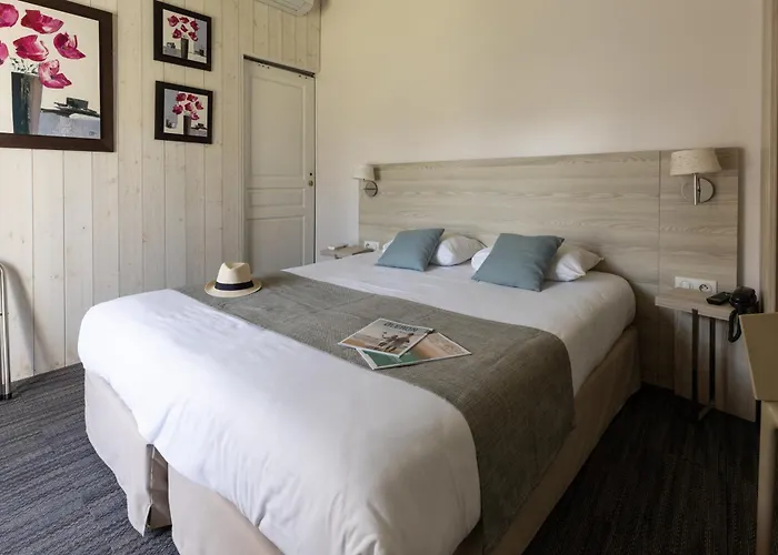 Logis Hôtel de la Plage