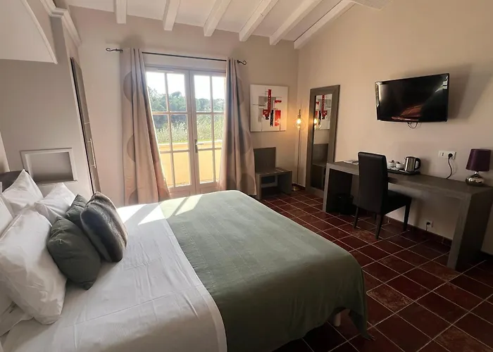 Hôtel Restaurant La Bergerie