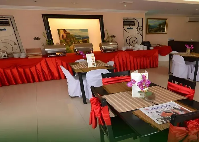 Eurotel Las Pinas Hotel