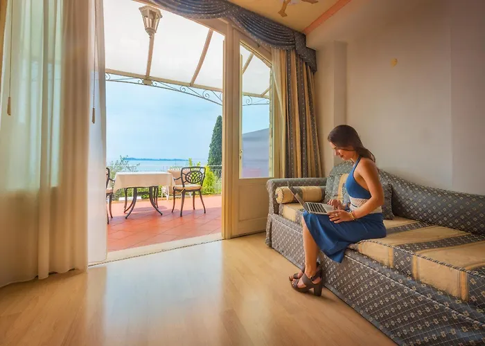 Hotel Villa Florida Suites&Suite Apartments