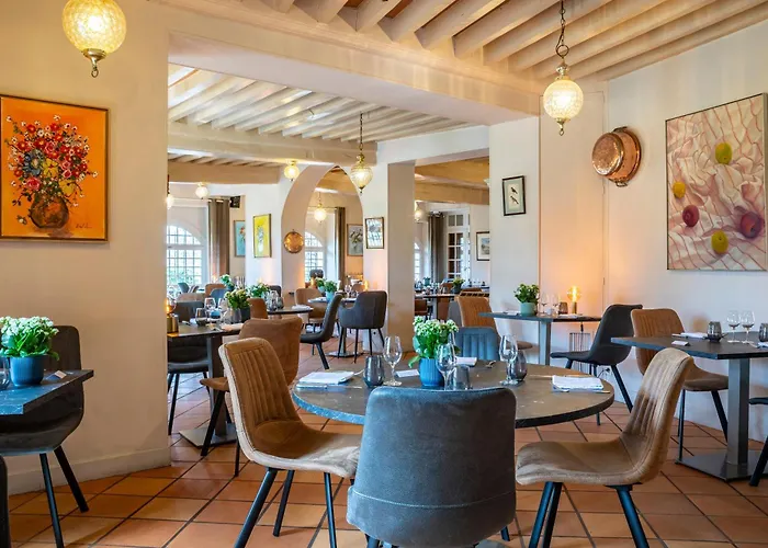 Le Relais Fleuri, Hotel Et Restaurant Logis - Avallon