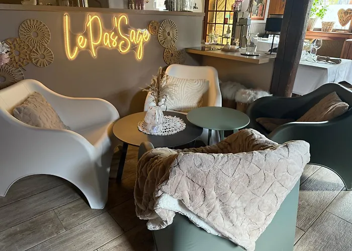 Hotel Wistub Le PasSage