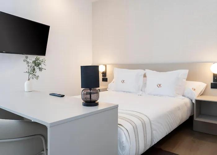 La Caleta Qe Hotels