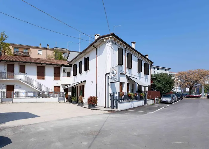 Cq Rooms Verona