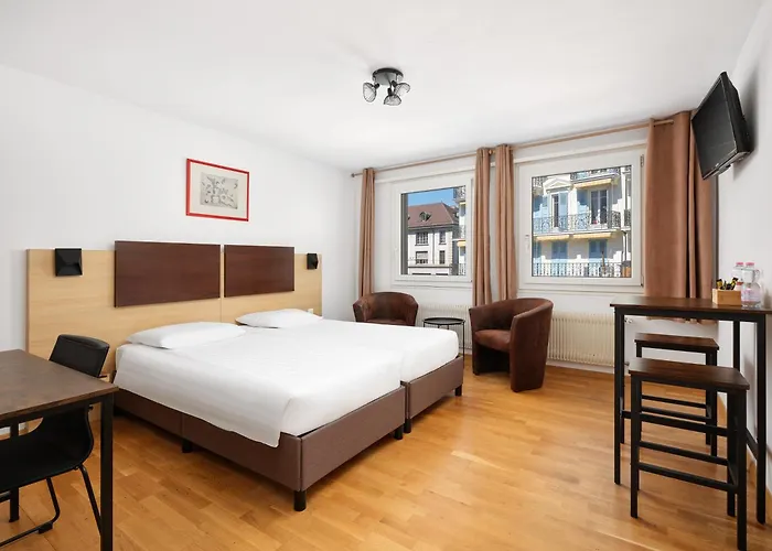 Hotel Bon Port Montreux
