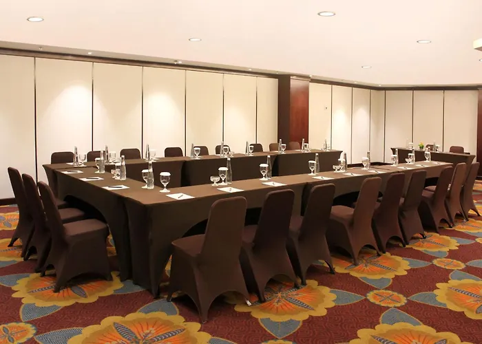 Hotel Santika Premiere Semarang