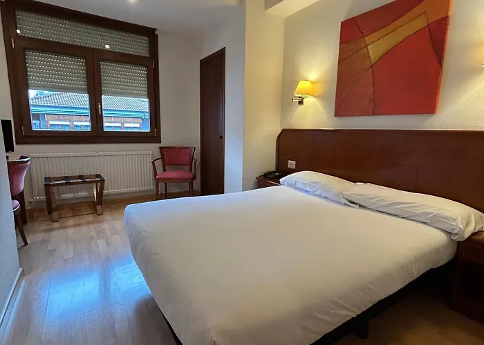 Hotel Unzaga Plaza