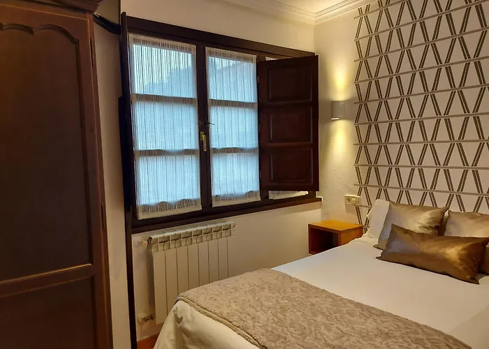 Hotel Rural Entremontes