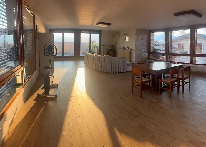 Casa Vacanza - Casa del Padre Nascimbeni Torri Del Benaco