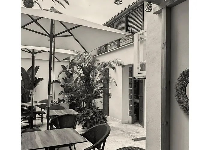 MOONTEN Boutique Stay