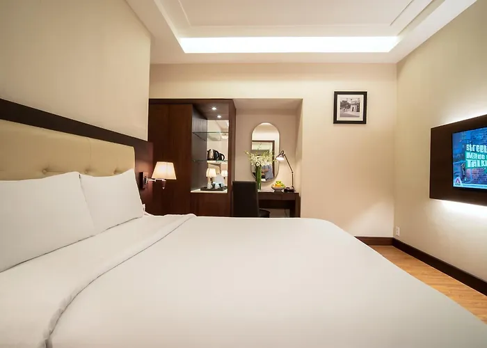 Nhat Ha L'Opera Hotel