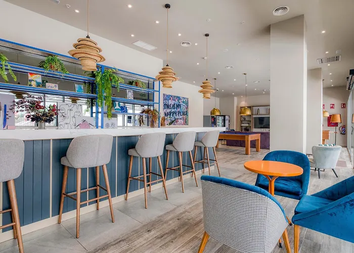 Livensa Living Studios Valencia Marina Real