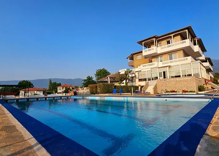 Great Alexander Hotel