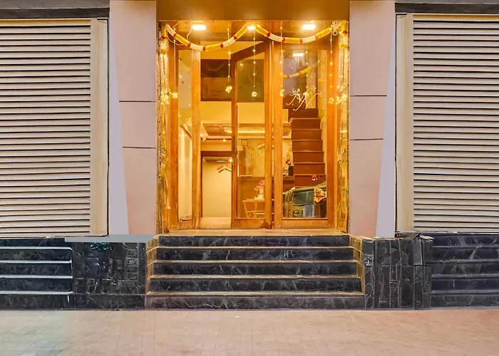 Super Townhouse Oak Viman Nagar Downtown Formerly Hotel Cilantro