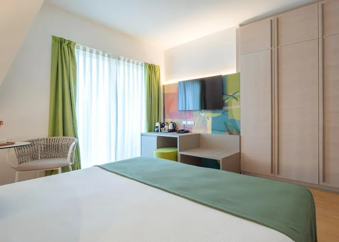 Hotel President